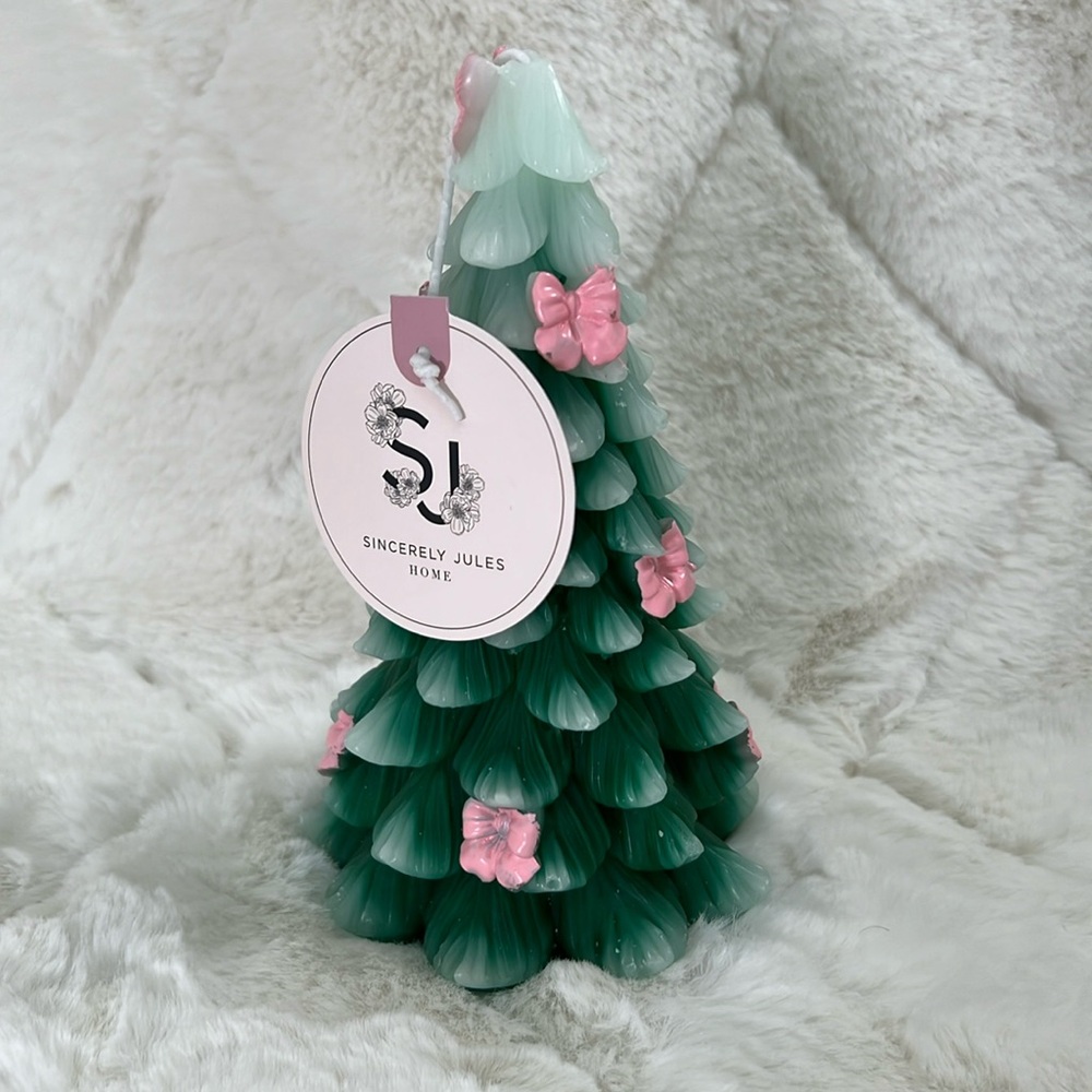 NWT Sincerely Jules Pine Tree Candle Pink Bows Christmas Coquette Decor